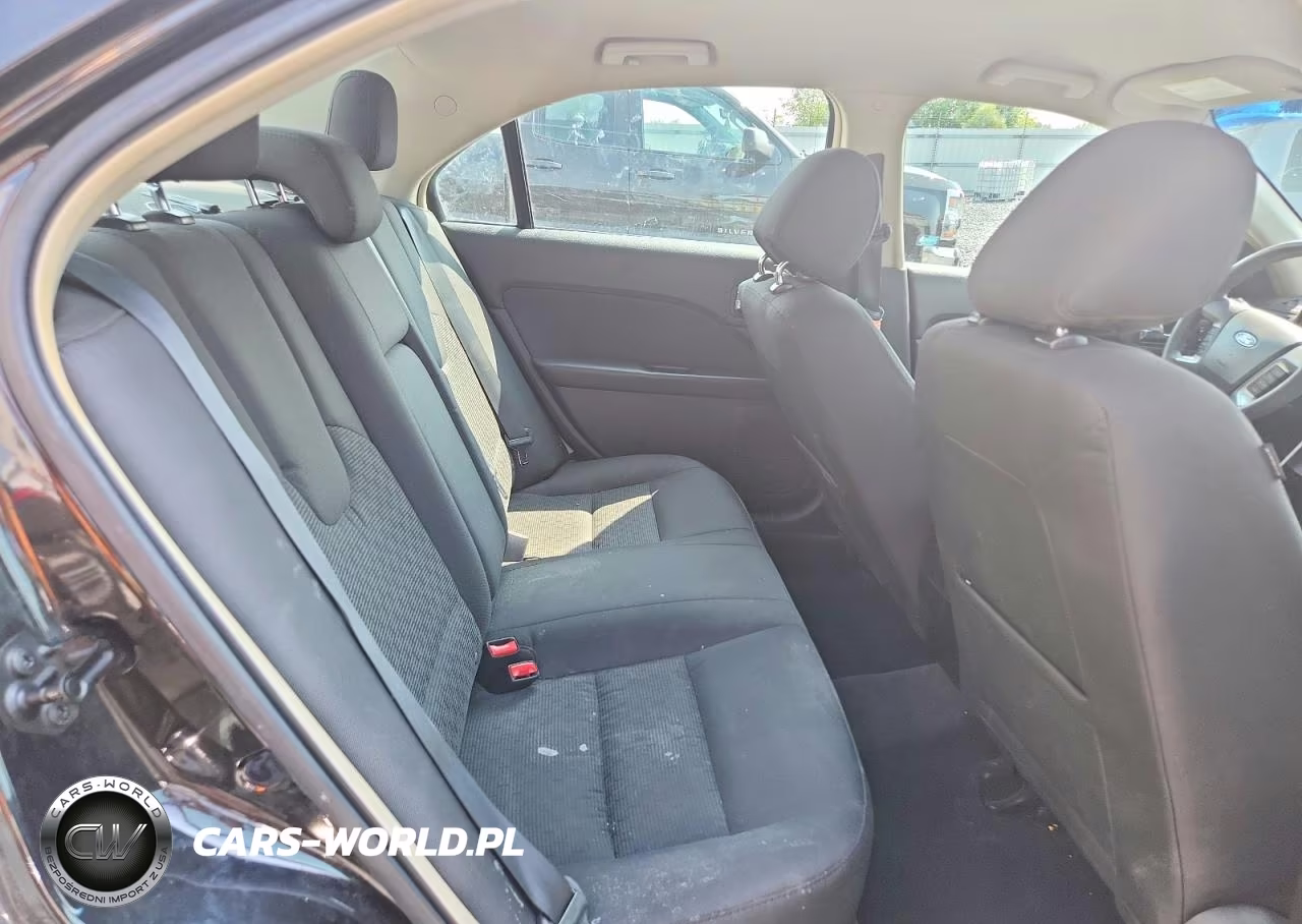 2012 Ford Fusion Se VIN:3FAHP0HA1CR309546 - 10
