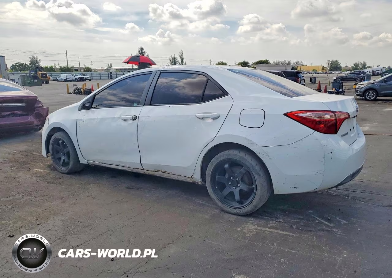 2019 Toyota Corolla Le VIN:2T1BURHE9KC189483 - 2