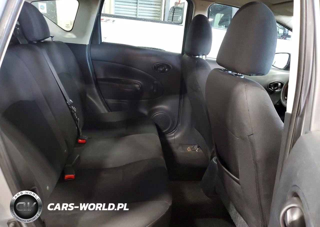 2015 Nissan Versa Note S Plus VIN:3N1CE2CP9FL406196 - 10