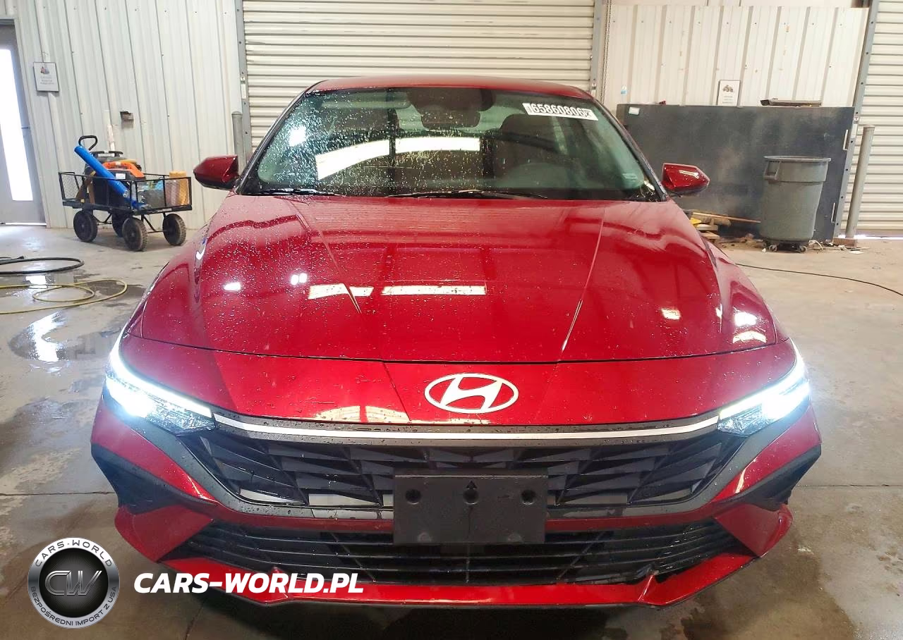 2026 Hyundai Elantra Hybrid Blue VIN:KMHLM4DJ0TU195232 - 5