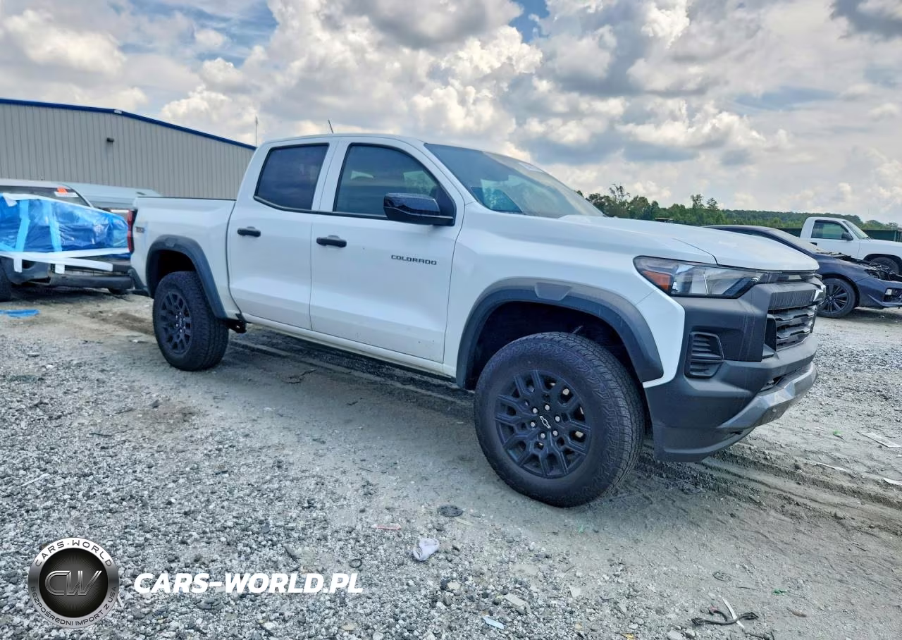 2026 Chevrolet Colorado Trail Boss VIN:1GCPTEEK1T1143048 - 4