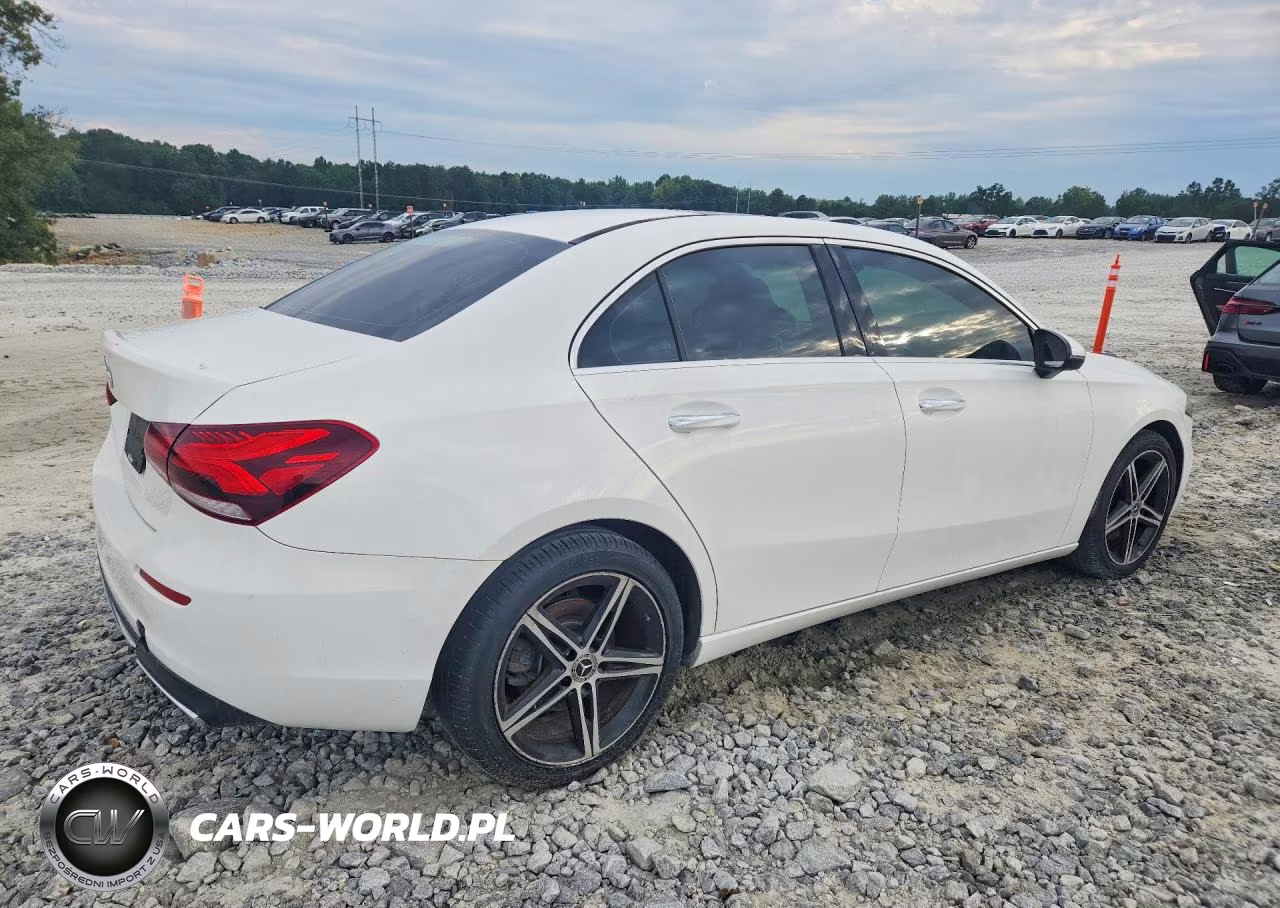 2019 Mercedes-Benz A 220 VIN:WDD3G4EB4KW035429 - 3
