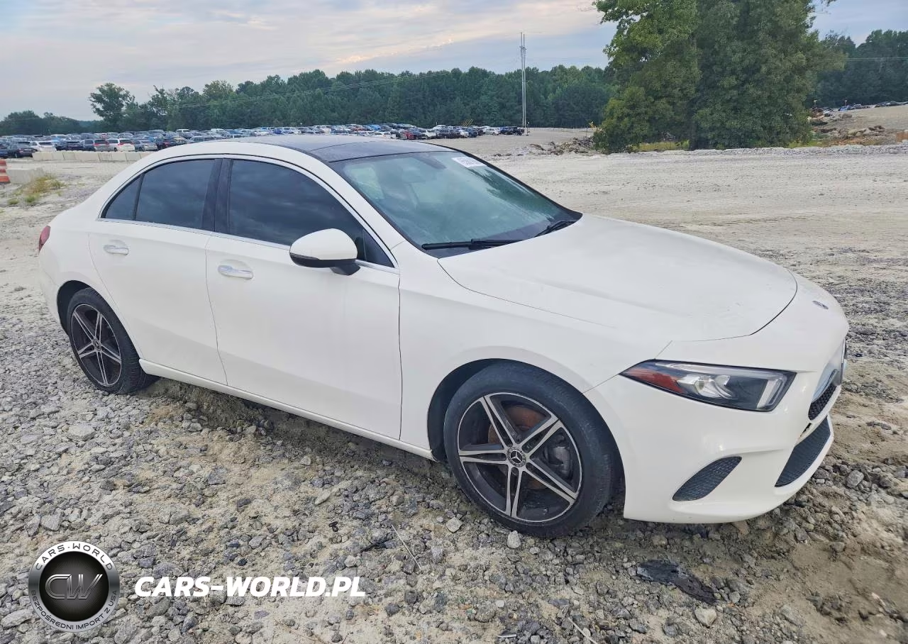 2019 Mercedes-Benz A 220 VIN:WDD3G4EB4KW035429 - 4