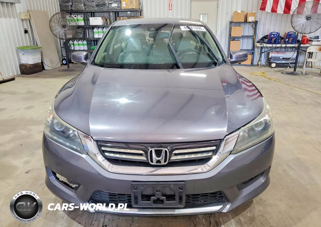 2015 Honda Accord Hybrid Ex-L VIN:1HGCR6F55FA010665 - 5