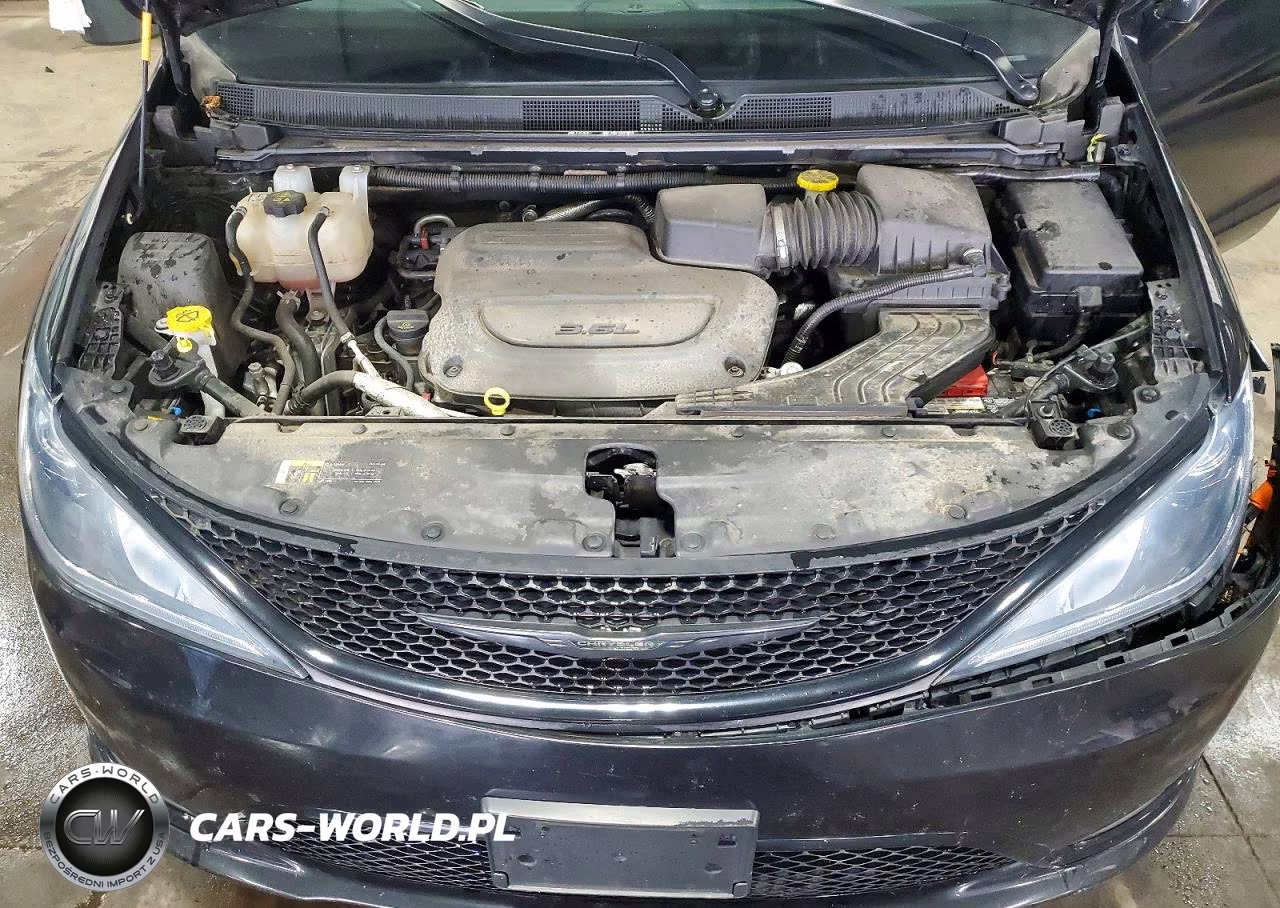 2019 Chrysler Pacifica Limited VIN:2C4RC1GG7KR714000 - 12