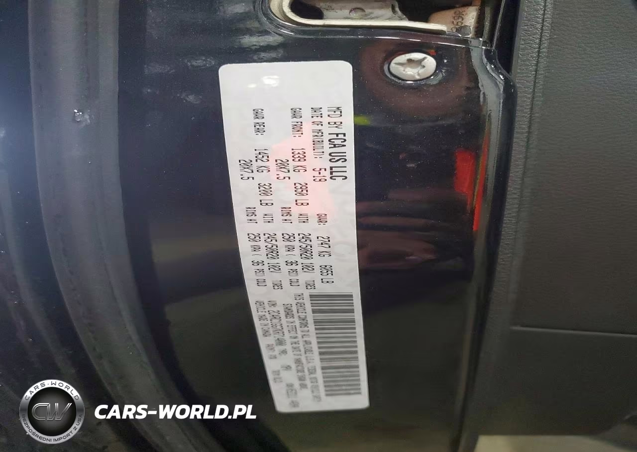 2019 Chrysler Pacifica Limited VIN:2C4RC1GG7KR714000 - 13