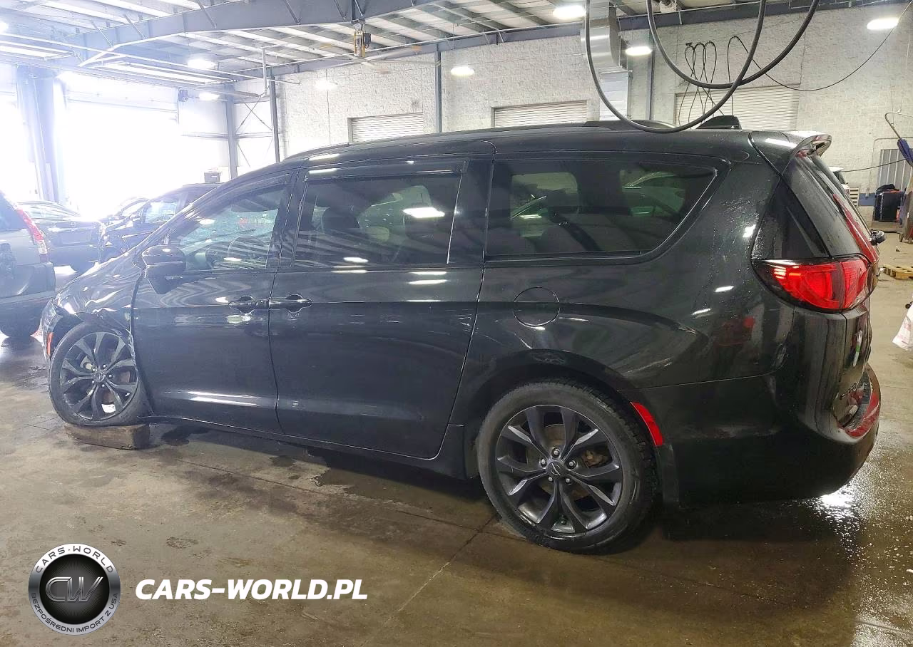 2019 Chrysler Pacifica Limited VIN:2C4RC1GG7KR714000 - 2