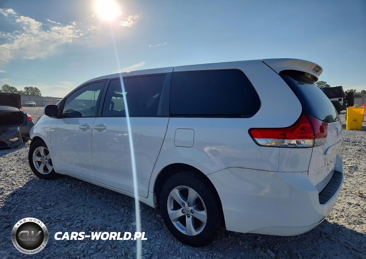 2012 Toyota Sienna Le 8-Passenger VIN:5TDKA3DC0CS013991 - 2