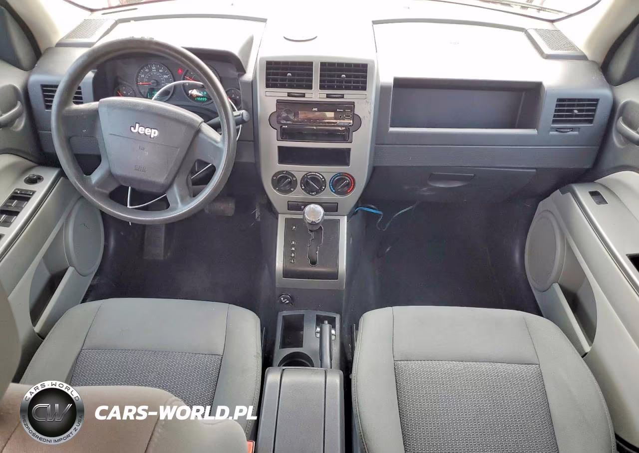 2007 Jeep Patriot Sport VIN:1J8FF28W27D293991 - 8