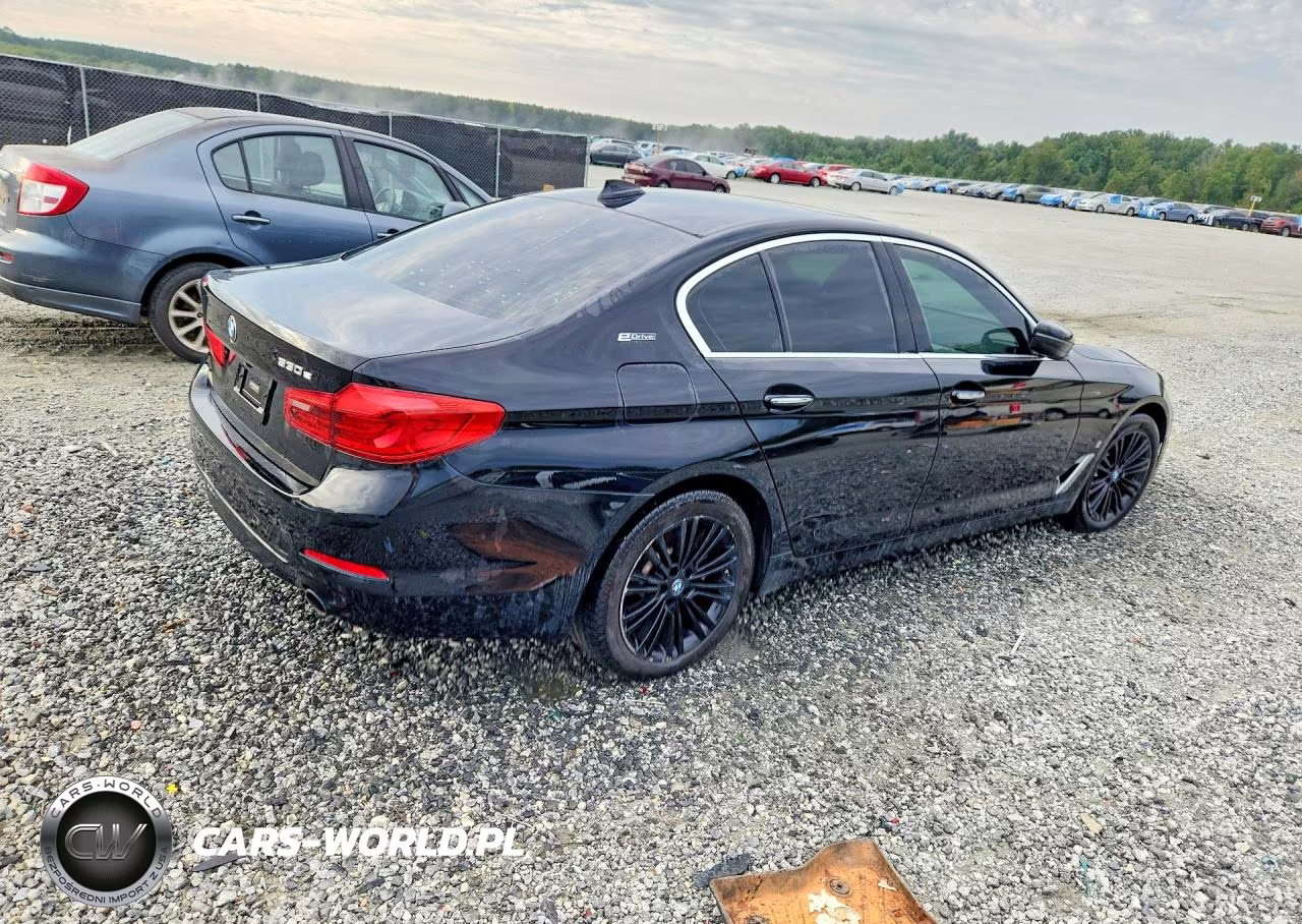 2018 BMW 530E VIN:WBAJA9C57JB033206 - 3