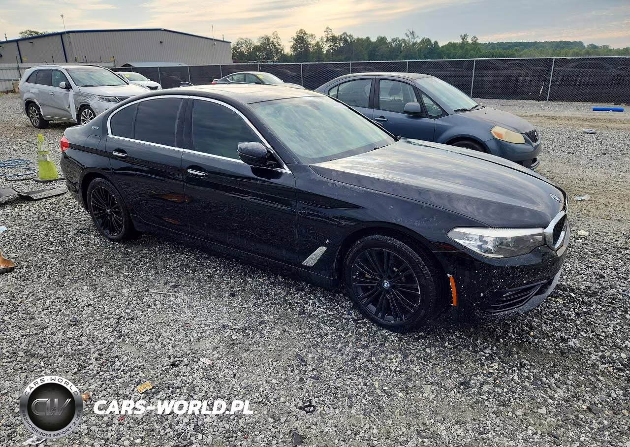 2018 BMW 530E VIN:WBAJA9C57JB033206 - 4