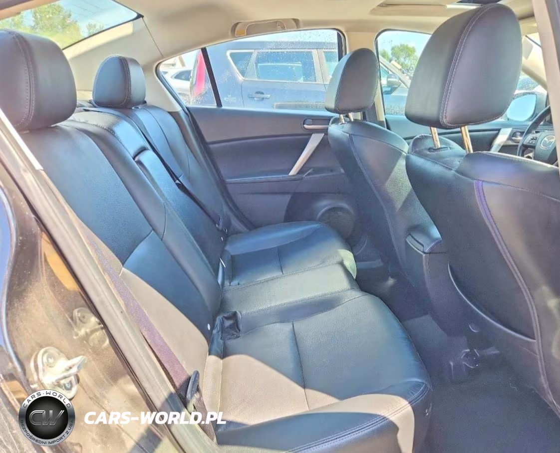 MAZDA 3 I VIN:JM1BL1W84C1635255 - 10