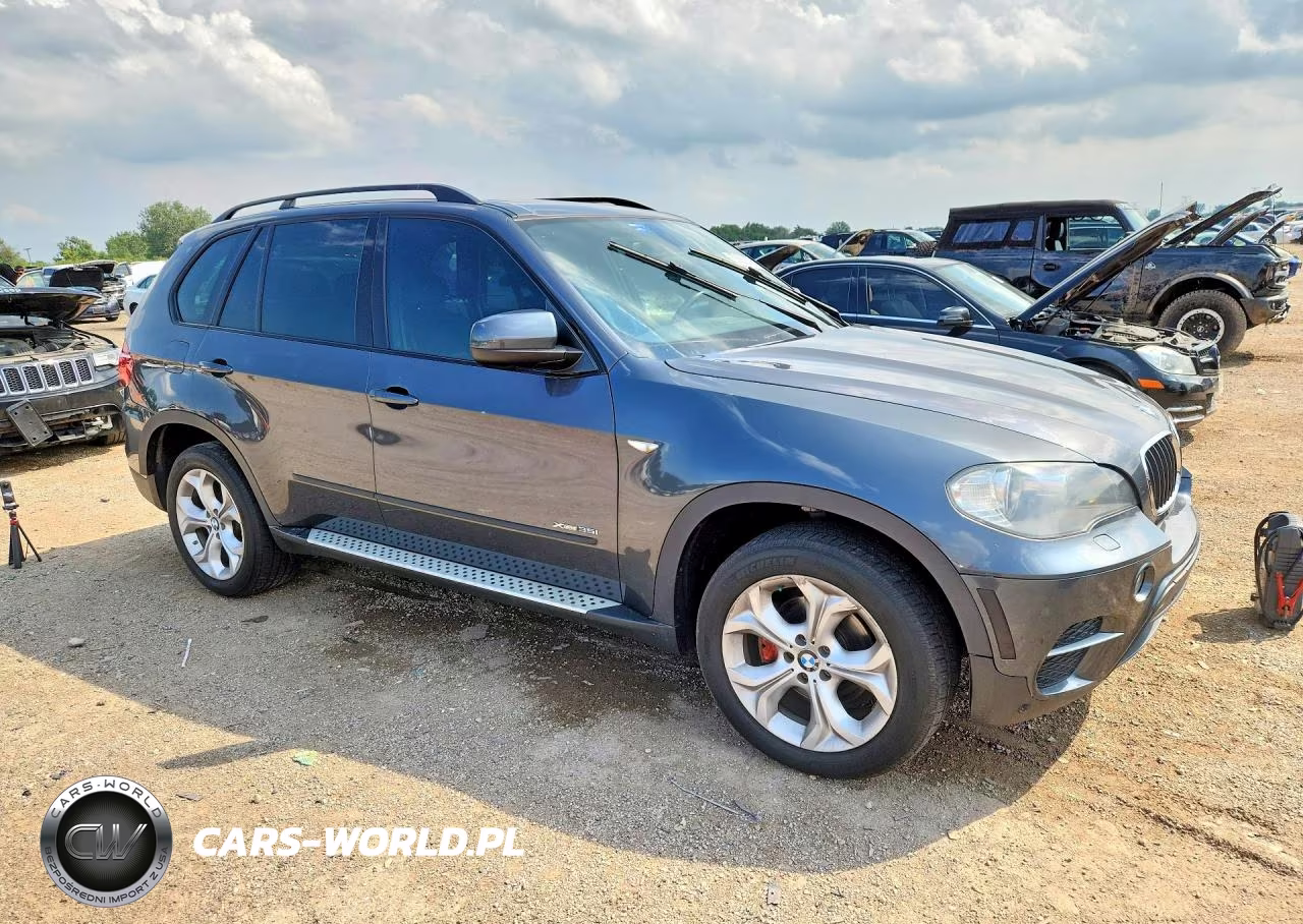 2011 BMW X5 xDrive35I VIN:5UXZV4C51BL415058 - 4
