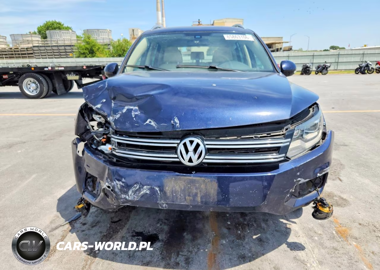 2016 Volkswagen Tiguan S VIN:WVGBV7AX2GW528687 - 5