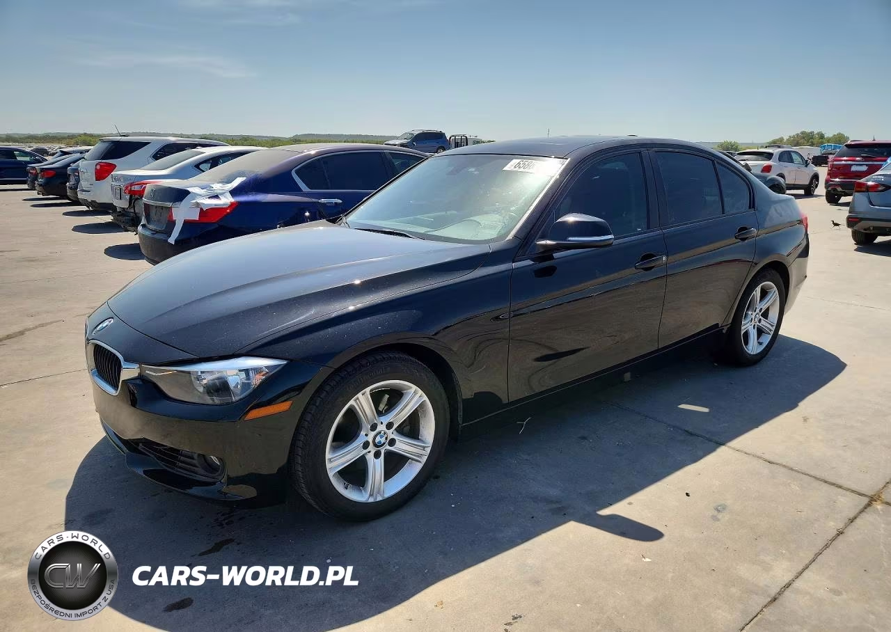 2013 BMW 328 I – zdjęcie 1 z 12