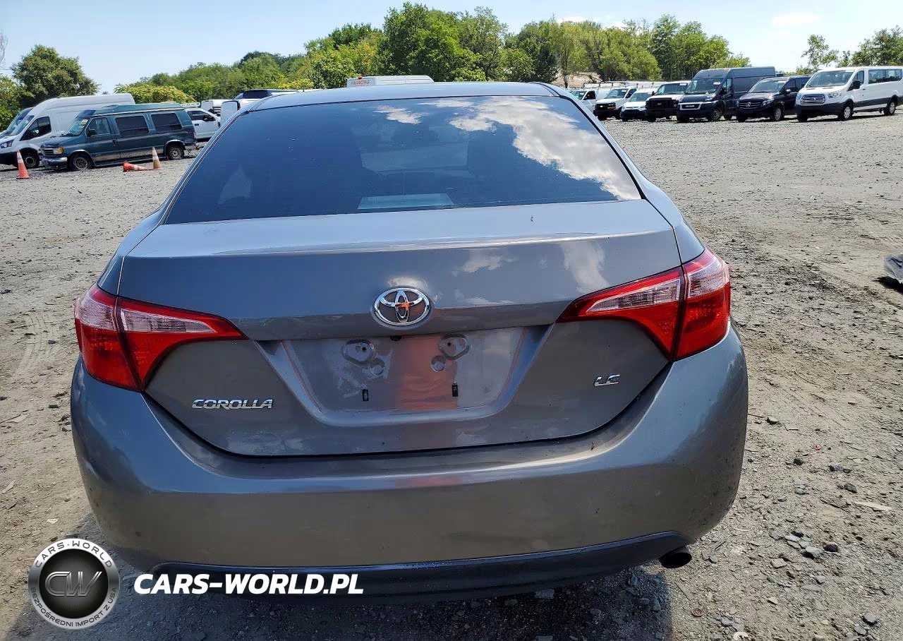 2019 Toyota Corolla Le VIN:2T1BURHE8KC239290 - 6