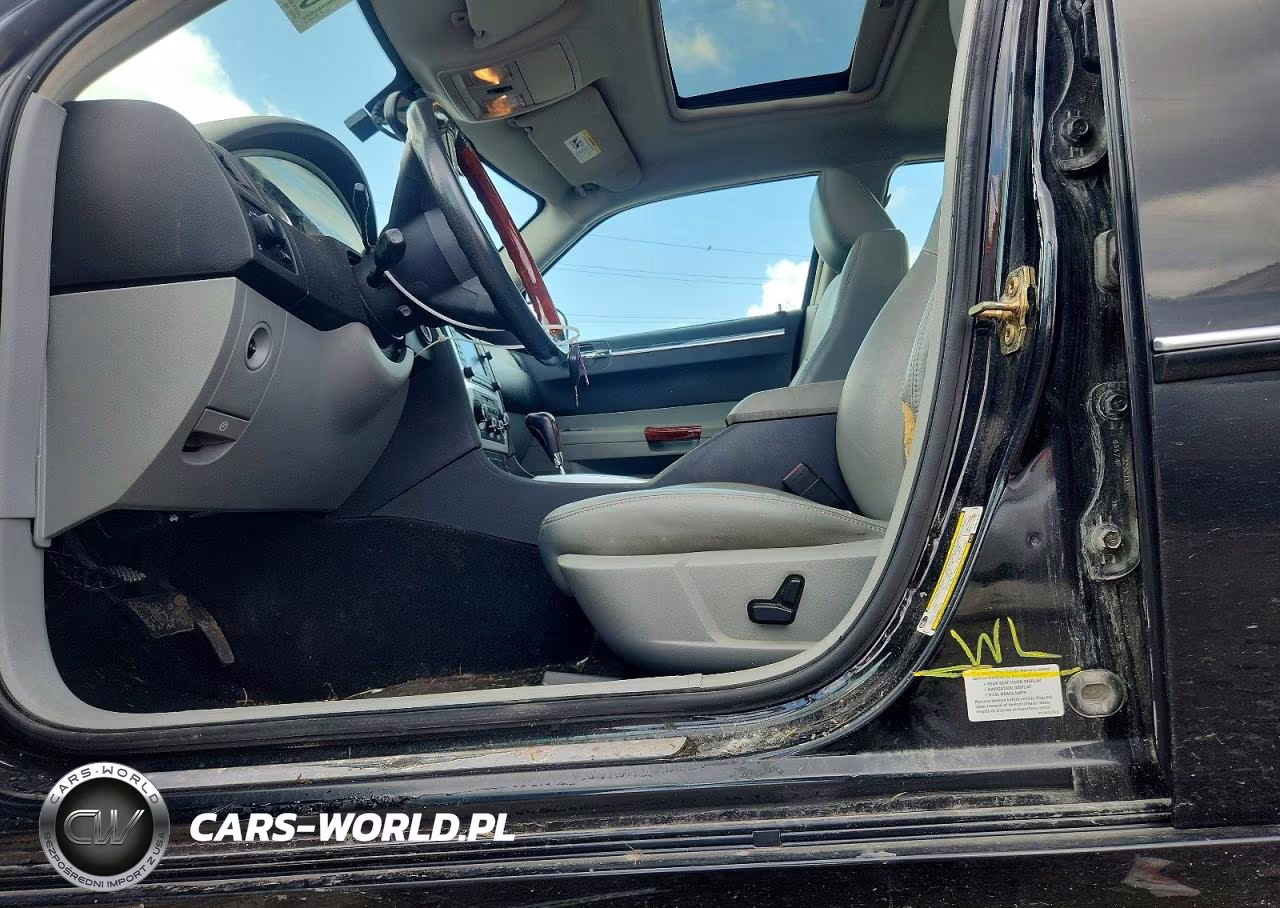 2006 Chrysler 300C VIN:2C3LA63H66H357075 - 12
