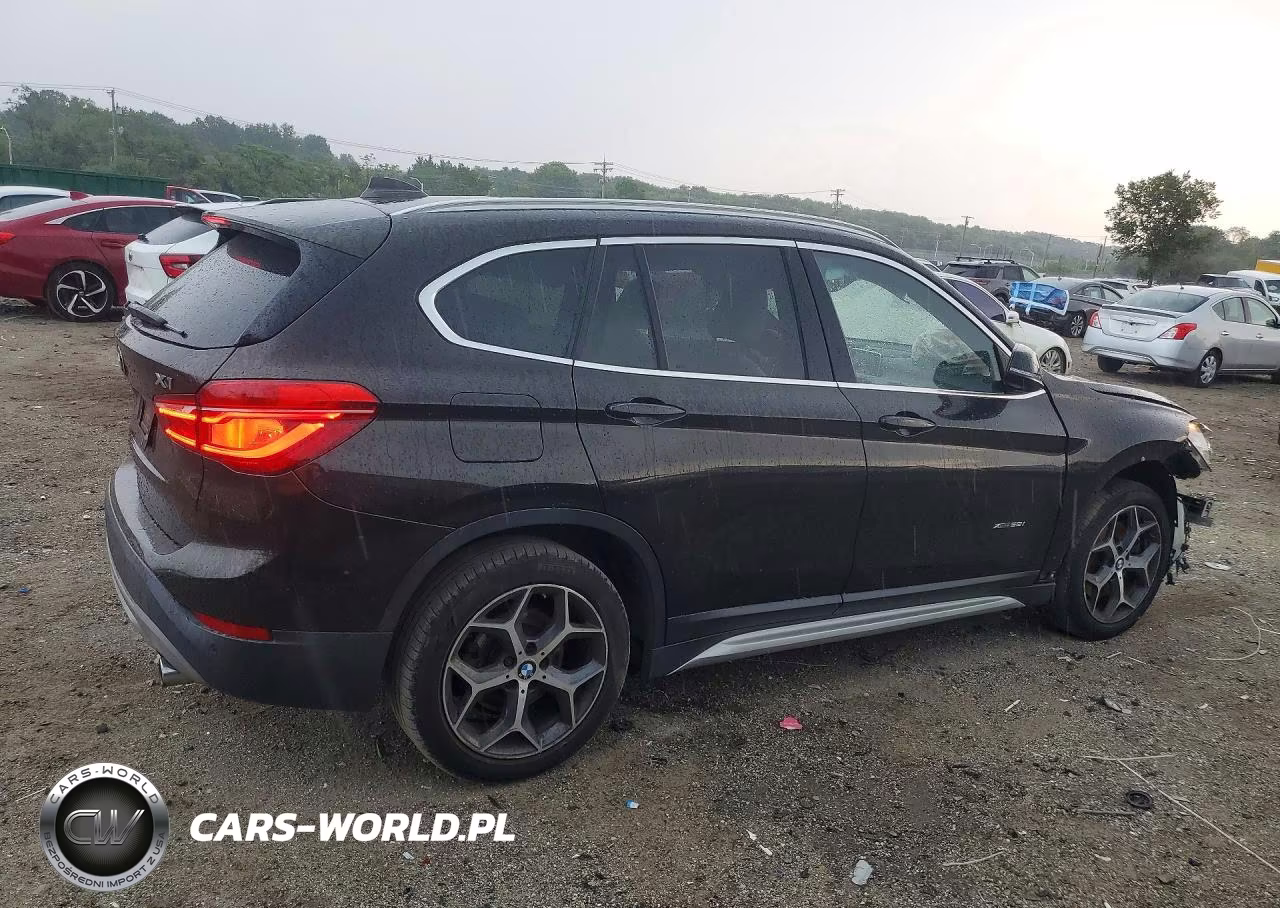 2017 BMW X1 xDrive28I VIN:WBXHT3C38H5F78465 - 3