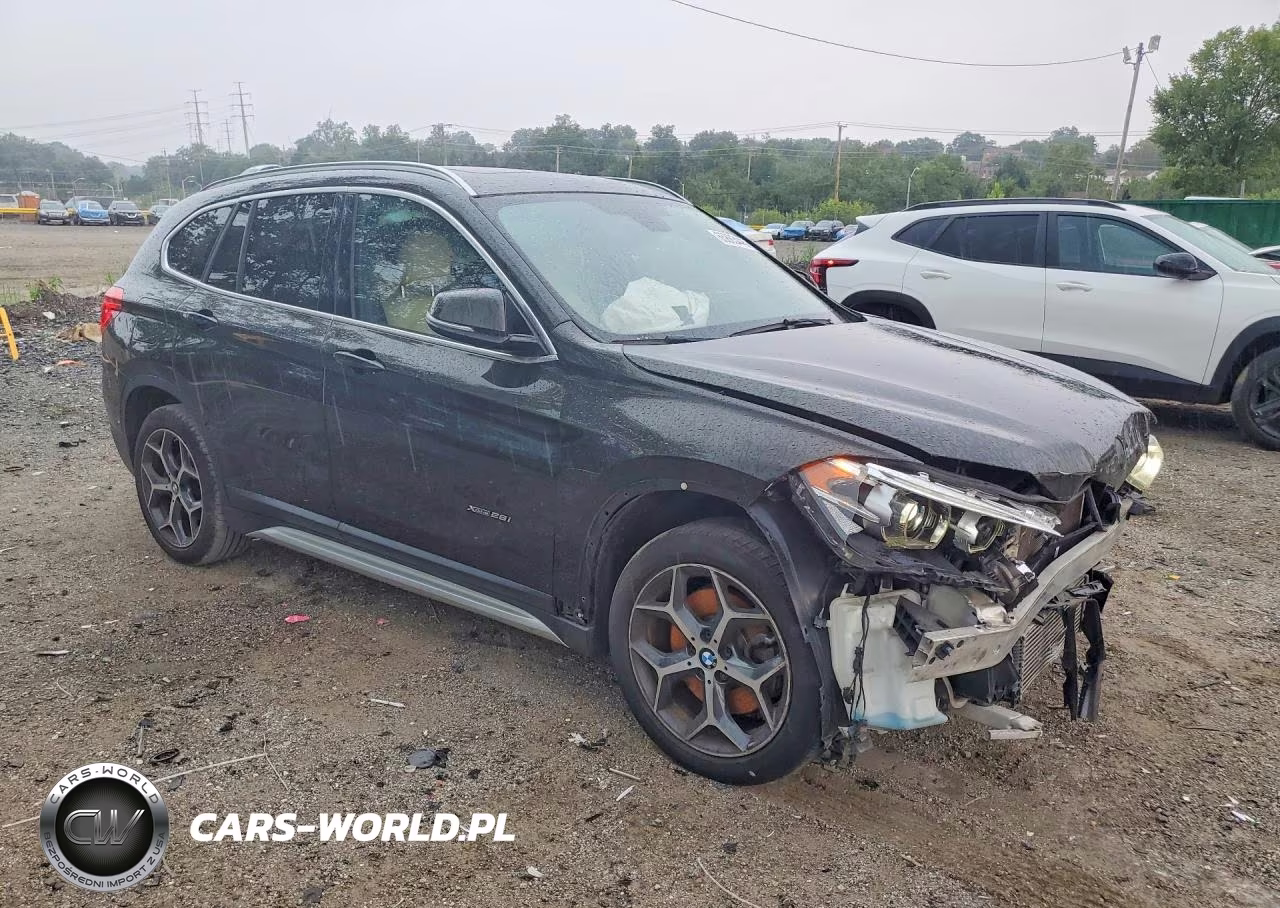 2017 BMW X1 xDrive28I VIN:WBXHT3C38H5F78465 - 4