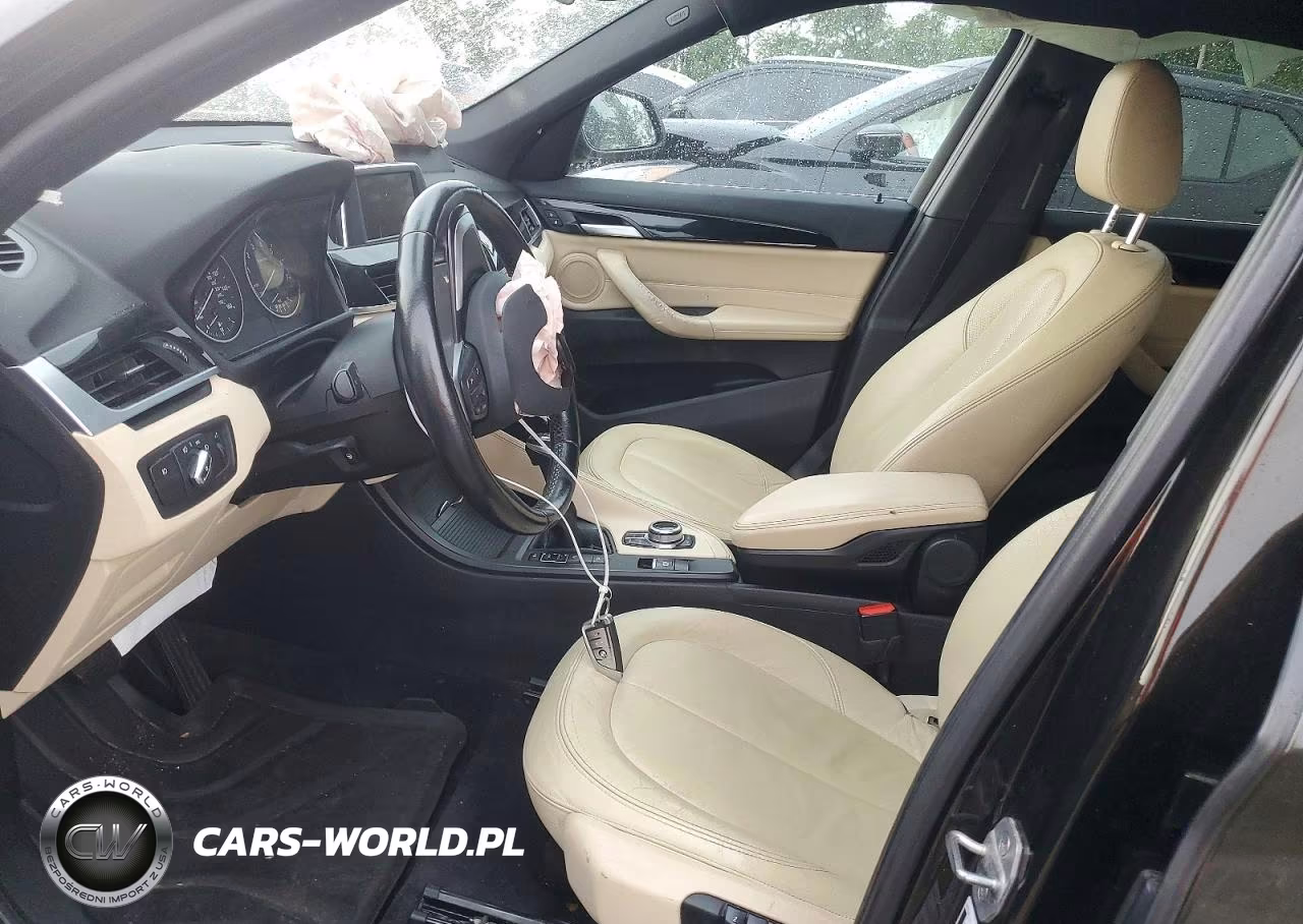 2017 BMW X1 xDrive28I VIN:WBXHT3C38H5F78465 - 7