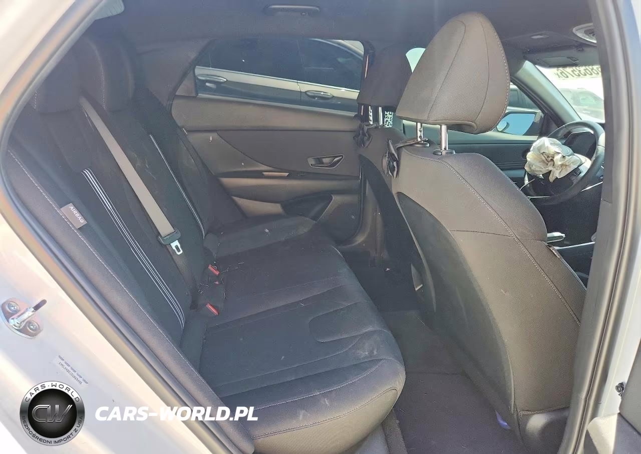 2025 Hyundai Elantra Sel Sport VIN:KMHLM4DG1SU069495 - 10
