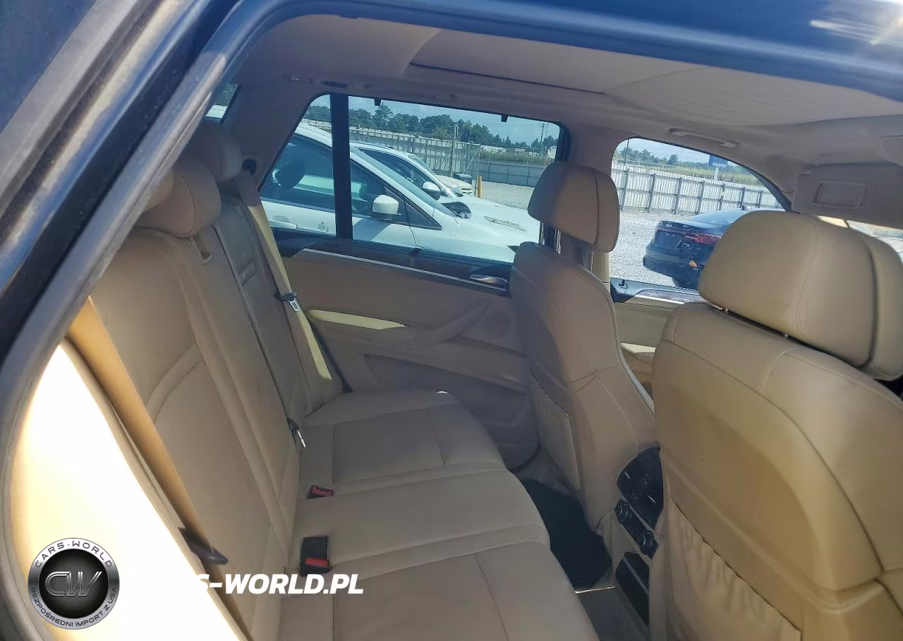 2012 BMW X5 xDrive35D VIN:5UXZW0C55CL672280 - 11