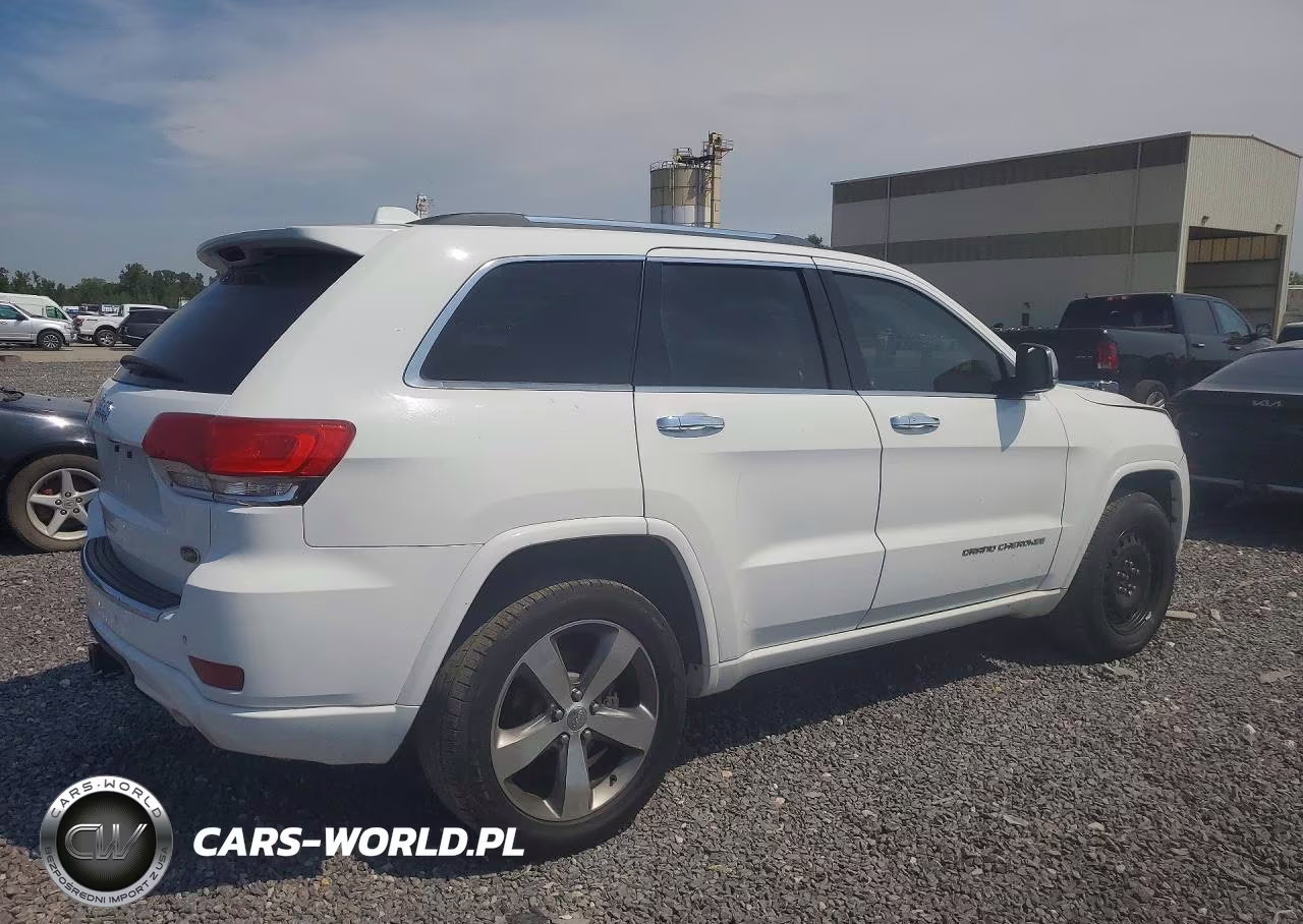 2015 Jeep Grand Cherokee Overland VIN:1C4RJFCT4FC664158 - 3