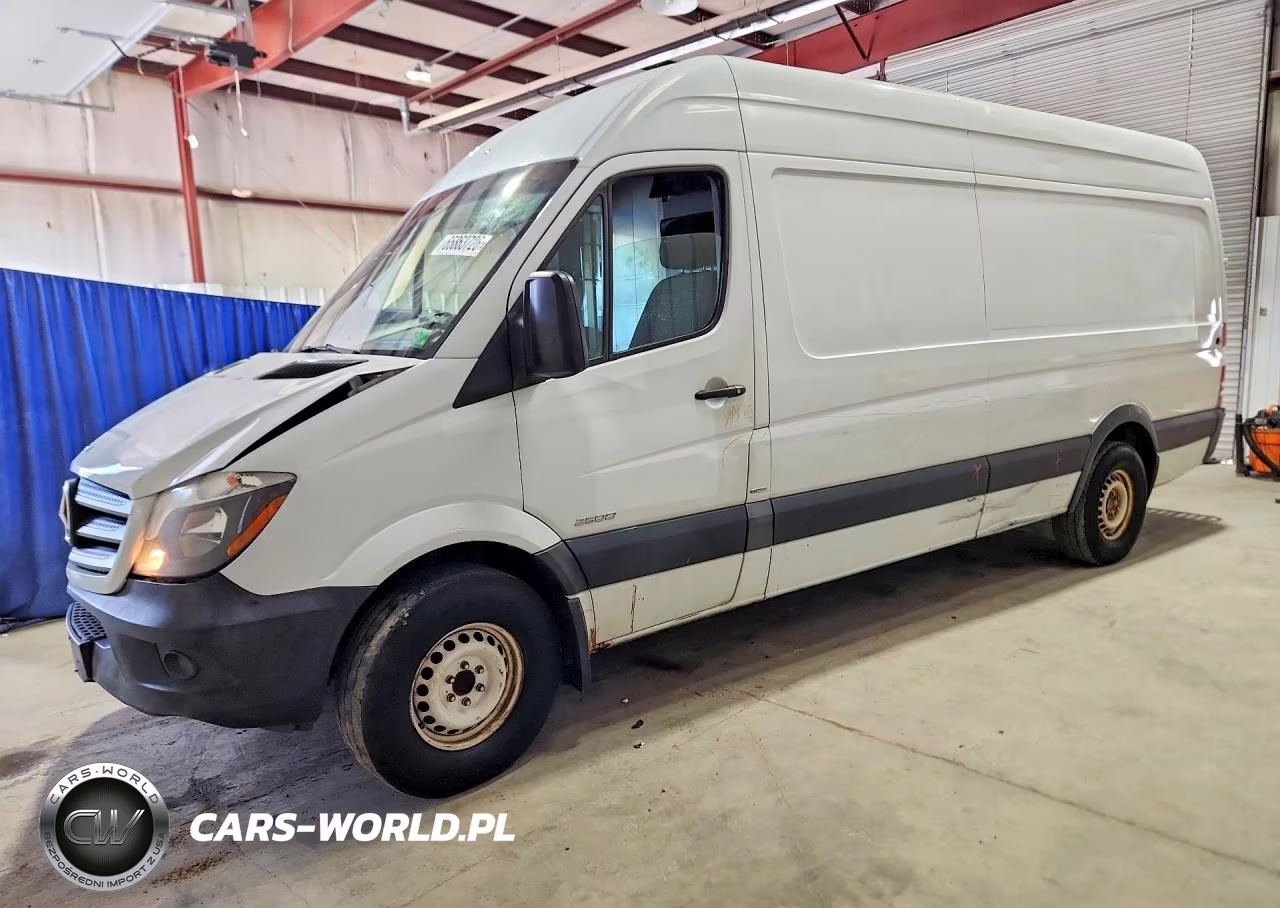 2015 Mercedes-Benz Sprinter 2500 Delivery Van – zdjęcie 1 z 13