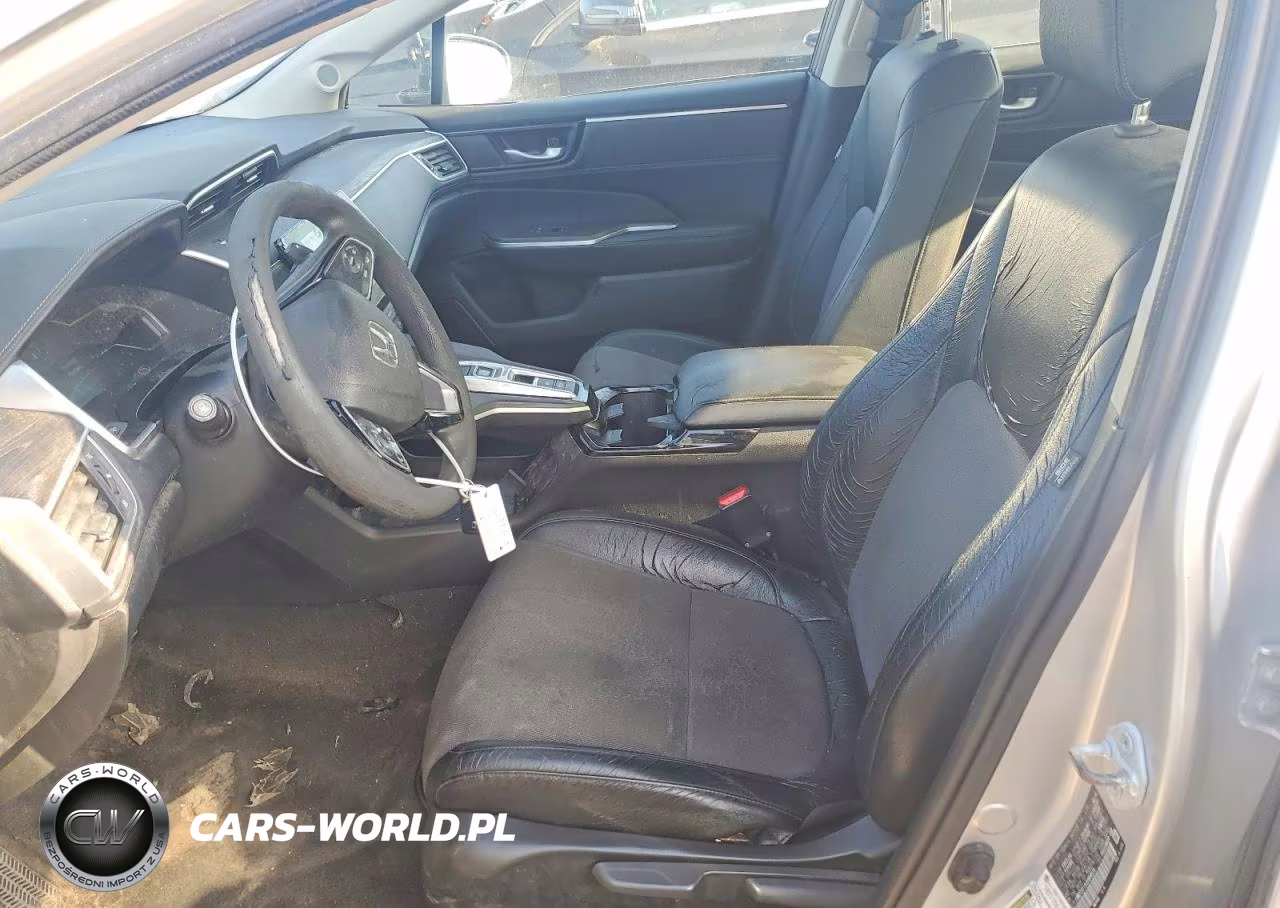 2018 Honda Clarity VIN:JHMZC5F14JC000528 - 7