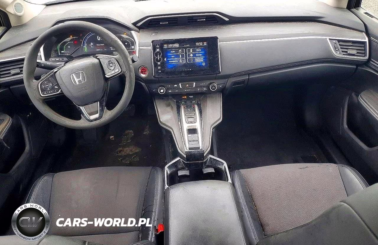 2018 Honda Clarity VIN:JHMZC5F14JC000528 - 8