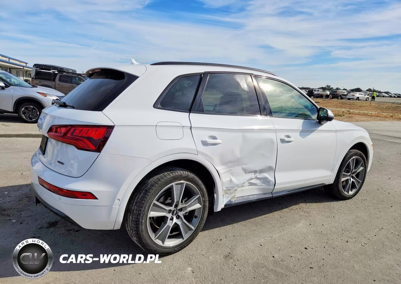 2019 Audi Q5 Prestige VIN:WA1CNAFY5K2045891 - 3