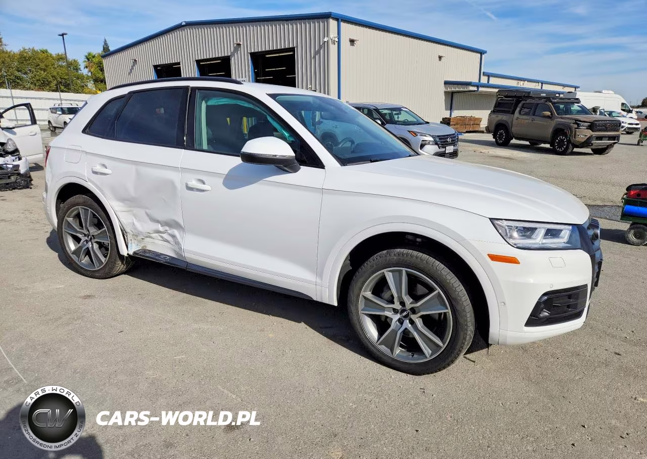 2019 Audi Q5 Prestige VIN:WA1CNAFY5K2045891 - 4