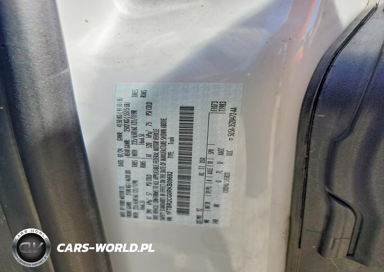 2024 Ford Transit T-250 Delivery Van VIN:1FTBR2CG0RKB09692 - 13