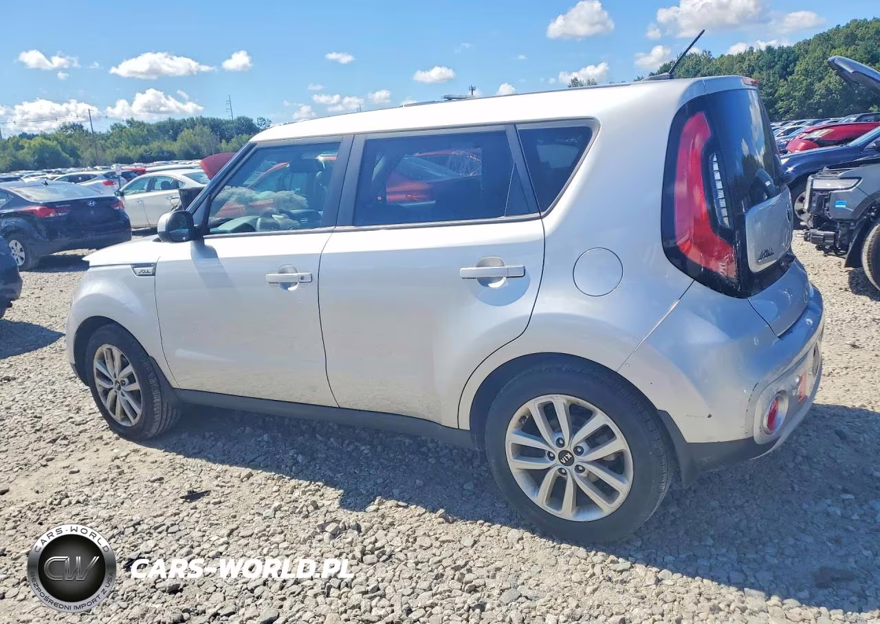 2019 Kia Soul + VIN:KNDJP3A55K7632286 - 2