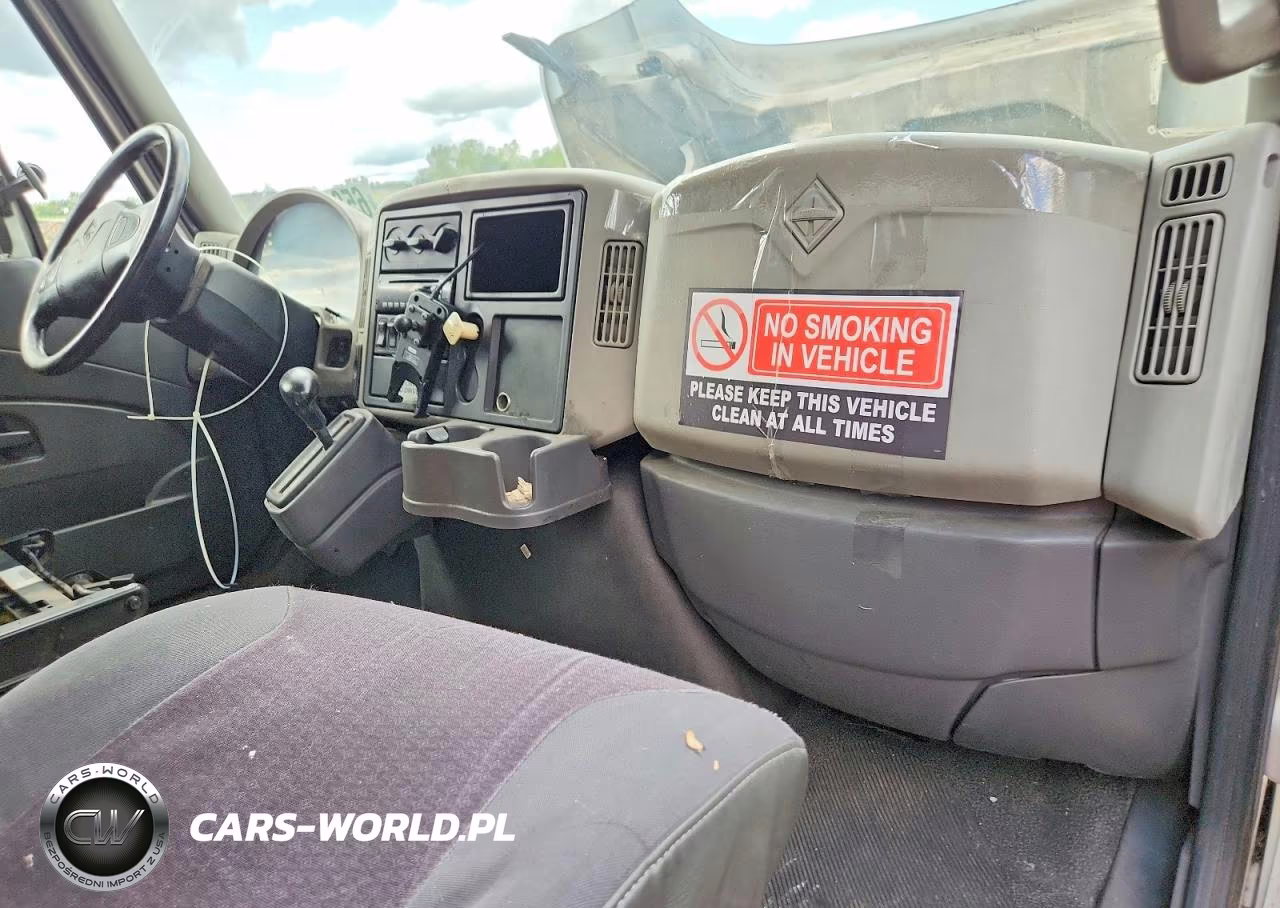 2014 International 4300 Box Truck VIN:1HTMMAAN1EH017150 - 8