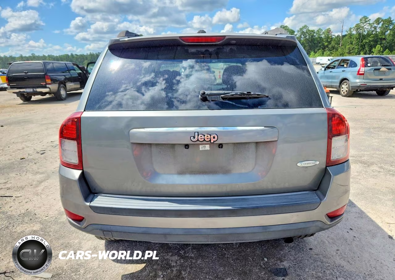 2014 Jeep Compass Latitude VIN:1C4NJCEB4ED522483 - 6