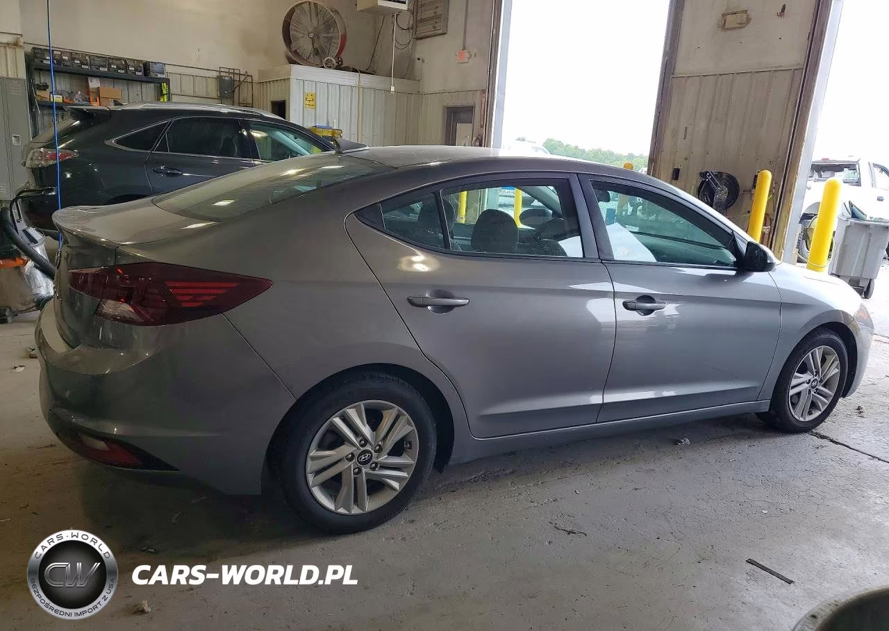 2020 Hyundai Elantra Sel VIN:5NPD84LF7LH528725 - 3