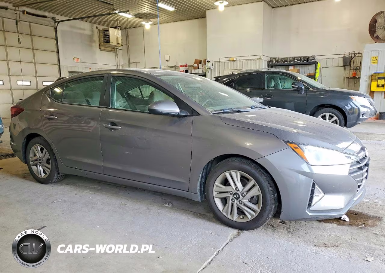 2020 Hyundai Elantra Sel VIN:5NPD84LF7LH528725 - 4