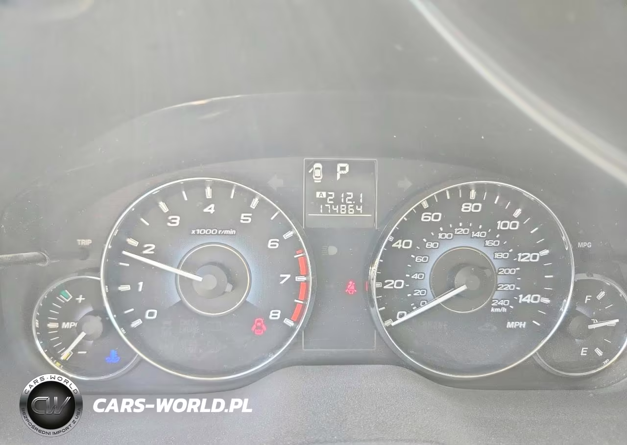 2010 Subaru Outback 2.5I Premium VIN:4S4BRBFC4A3338332 - 9