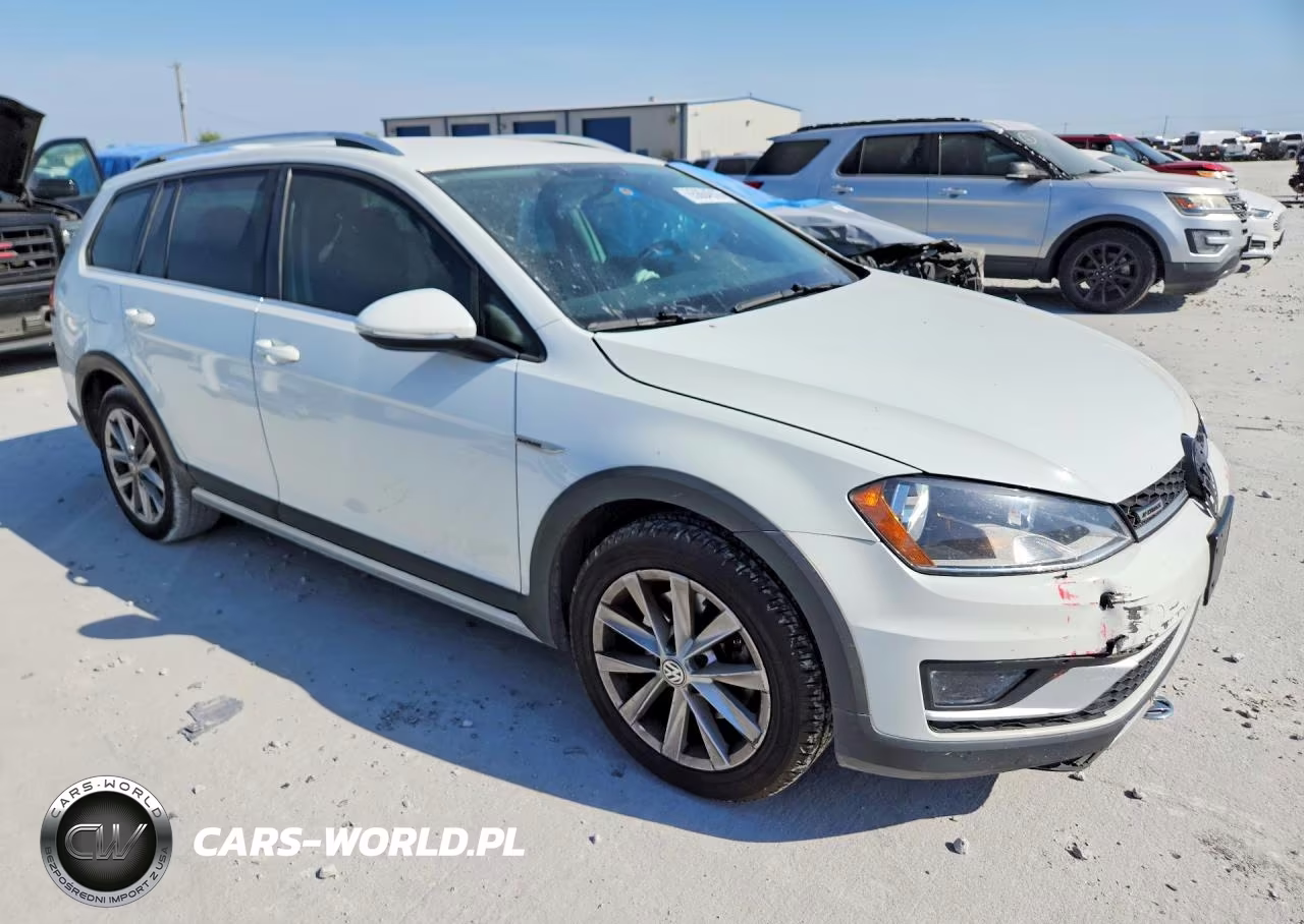 2017 Volkswagen Golf Alltrack S VIN:3VWH17AU4HM530584 - 4