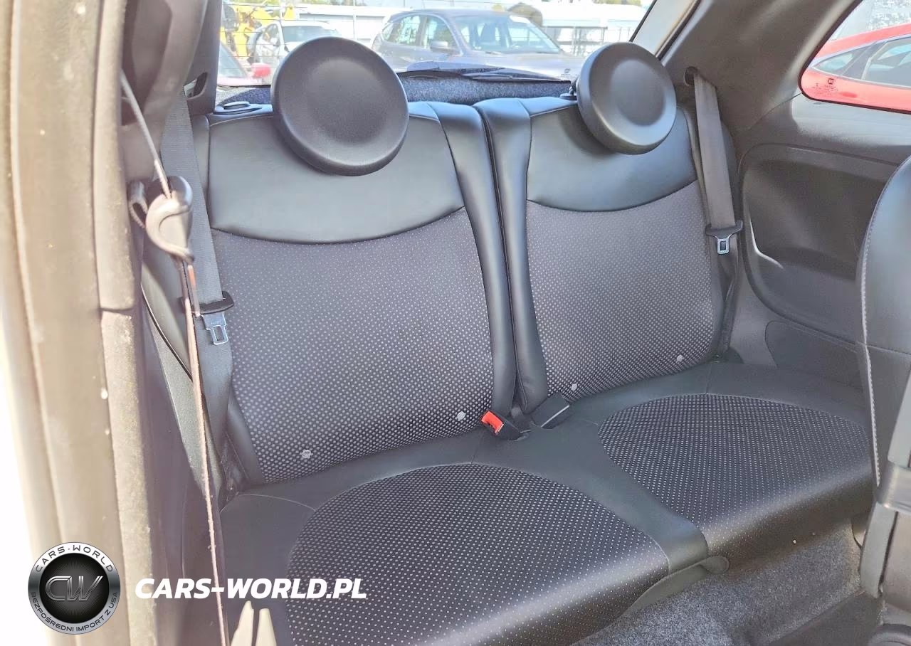2015 Fiat 500 Electric VIN:3C3CFFGE7FT615340 - 10
