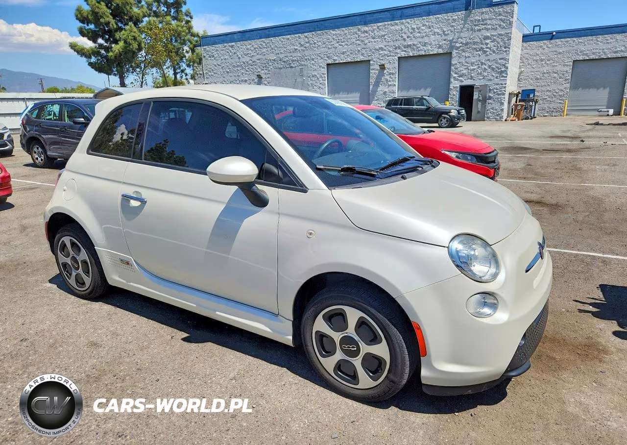 2015 Fiat 500 Electric VIN:3C3CFFGE7FT615340 - 4
