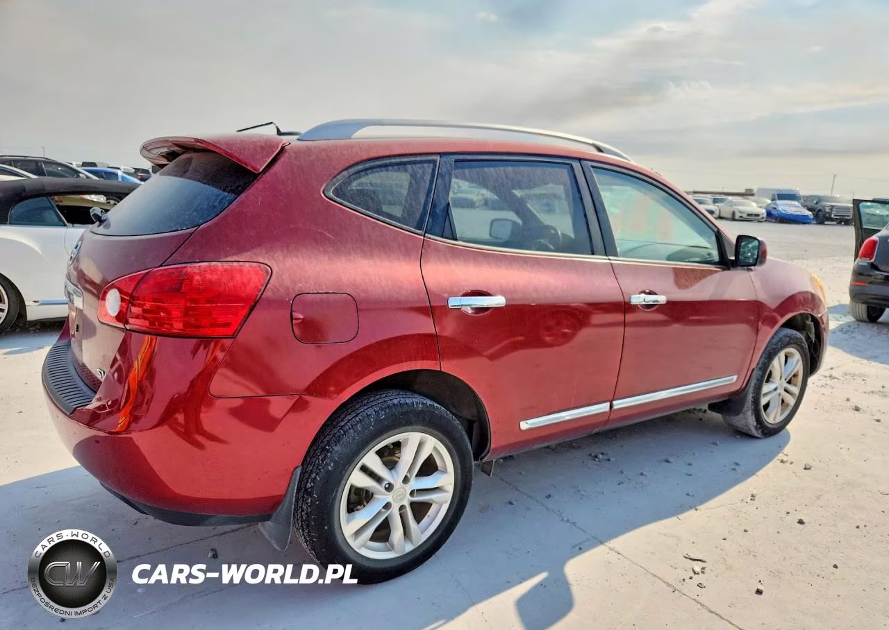 2013 Nissan Rogue S VIN:JN8AS5MT0DW544408 - 3