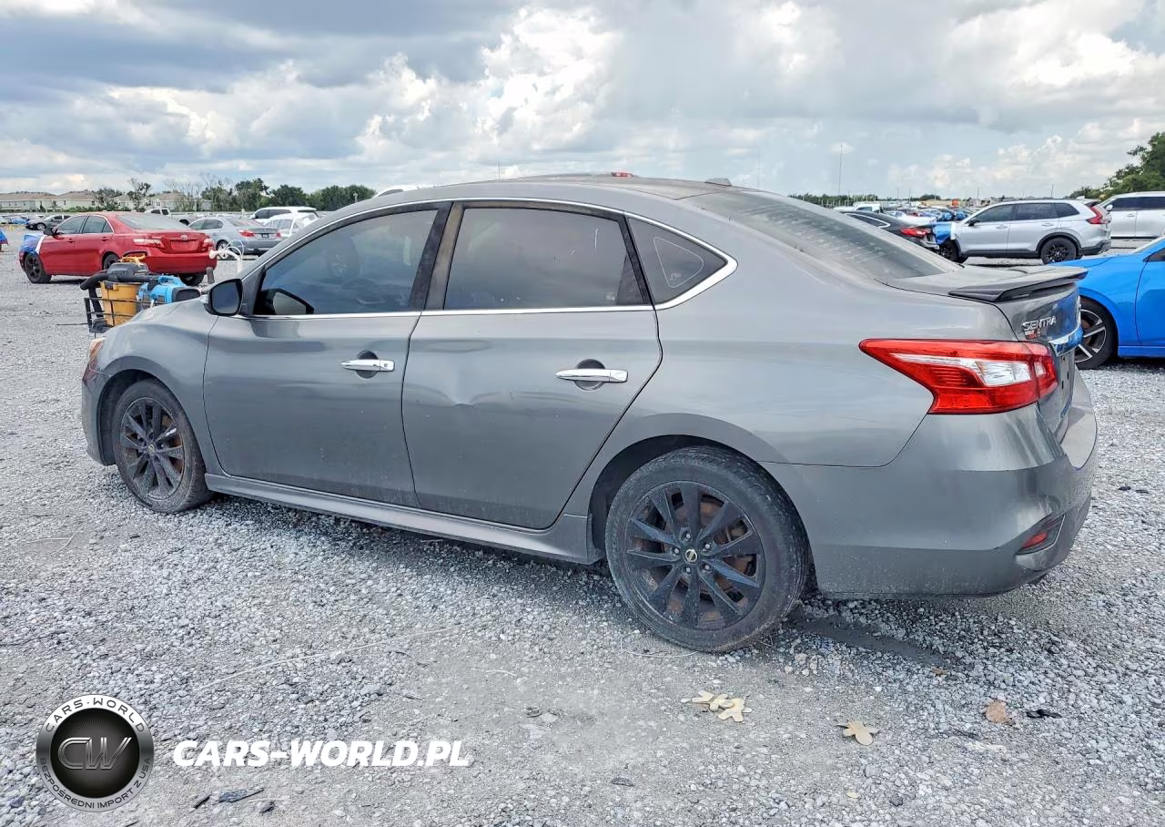 2017 Nissan Sentra Sr Turbo VIN:3N1CB7AP5HY366262 - 2