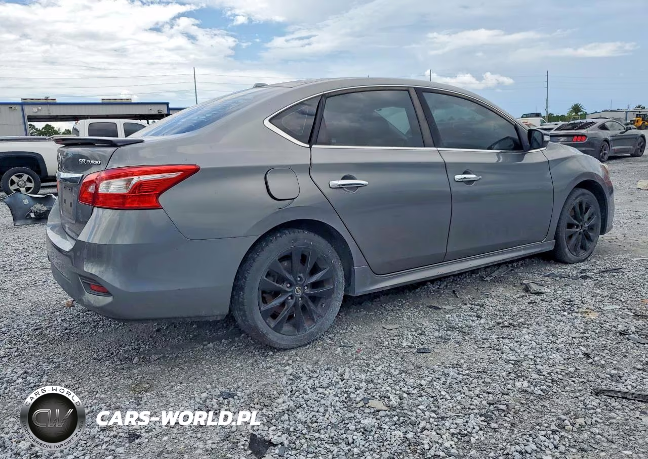 2017 Nissan Sentra Sr Turbo VIN:3N1CB7AP5HY366262 - 3
