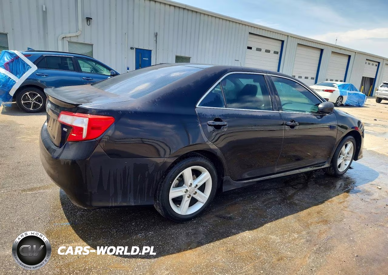 2013 Toyota Camry Se VIN:4T1BF1FK5DU667825 - 3