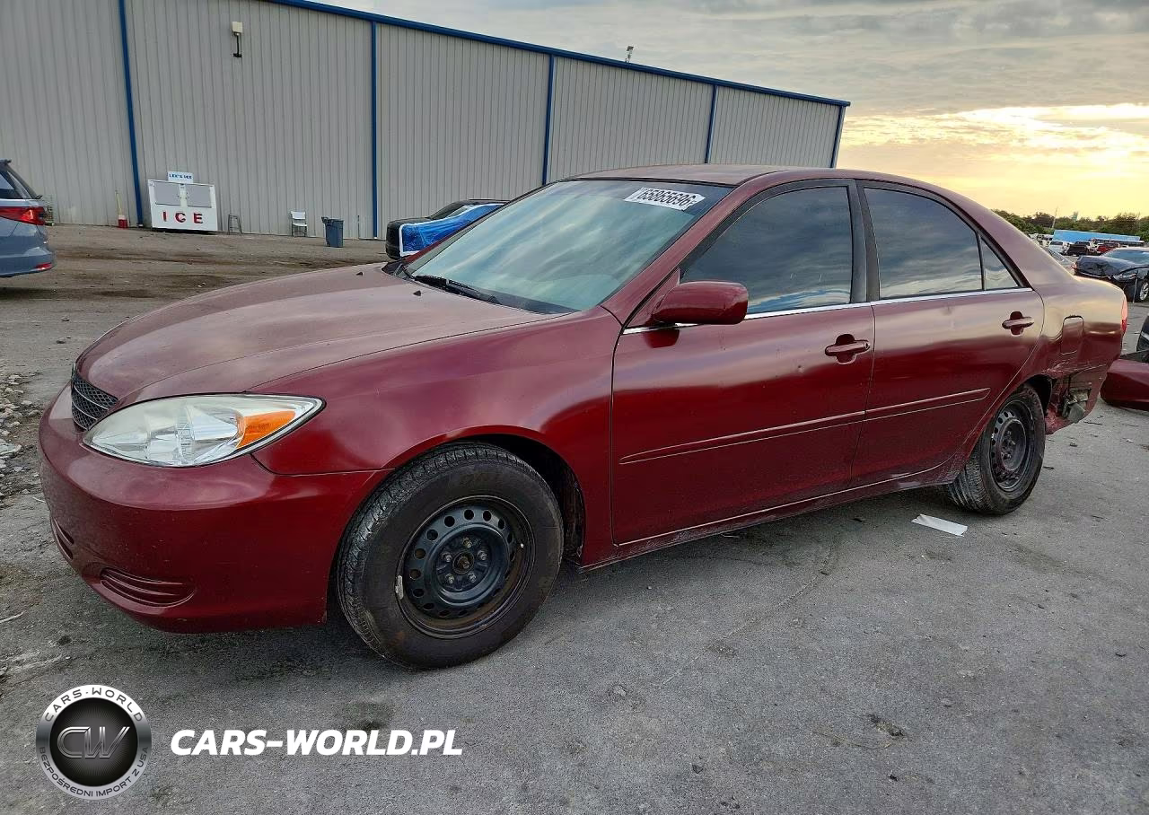 2004 Toyota Camry Le – zdjęcie 1 z 13