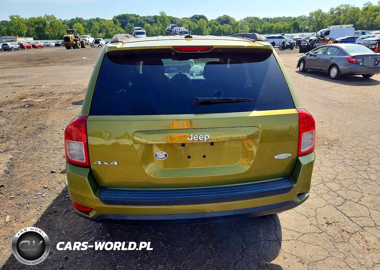 2012 Jeep Compass Latitude VIN:1C4NJDEB9CD572525 - 6