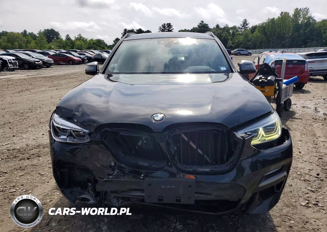 2018 BMW X3 xDrivem40I VIN:5UXTS3C57J0Y96801 - 5