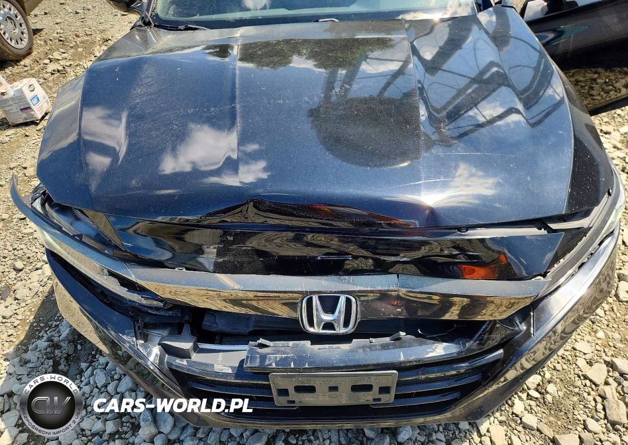 2018 Honda Accord Sport VIN:1HGCV1F39JA183336 - 11